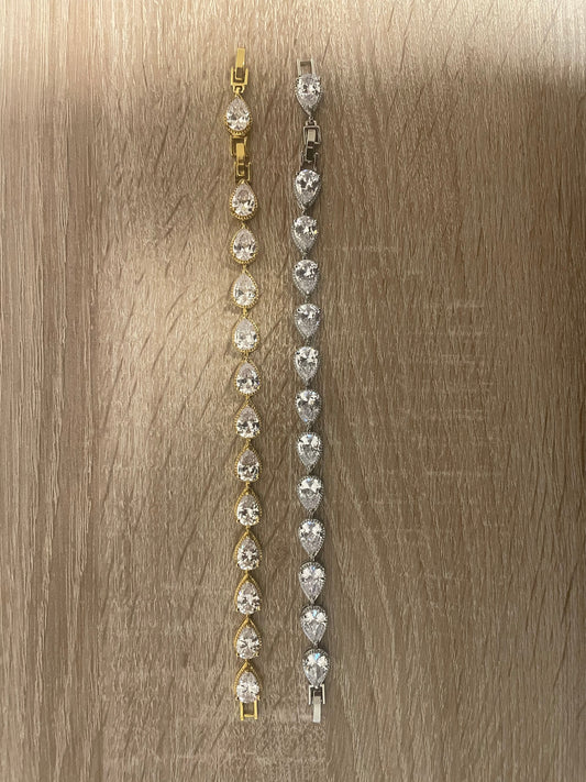 Bracelet "Frozen Drop" – Pureté & Éclat goutte